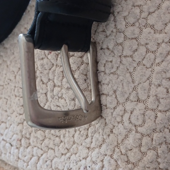 COLUMBIA Sportswear Company, Leather Black Belt Preowned 38 - Picture 3 of 13
